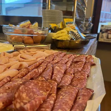 Sporting 2* 布勒伊-切尔维尼亚